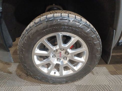 Used 2016 GMC Sierra 1500 Denali w/ Enhanced Driver Alert Package image 19