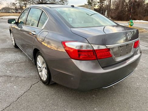 Used 2015 Honda Accord EX-L image 9