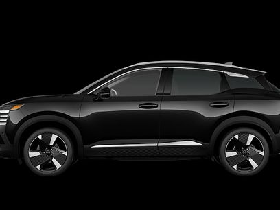 New 2026 Nissan Kicks SR w/ Cold Weather Package