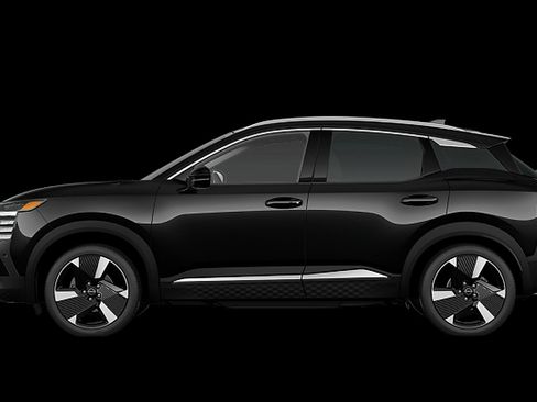 New 2026 Nissan Kicks SR w/ Cold Weather Package image 1