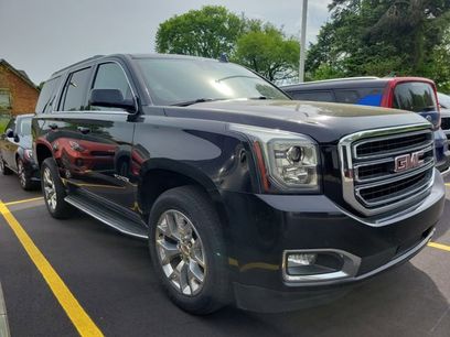 Used 2019 GMC Yukon SLE w/ SLE Value Package