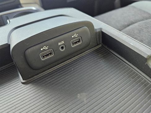 Used 2019 RAM 1500 Big Horn AWD/4WD image 64