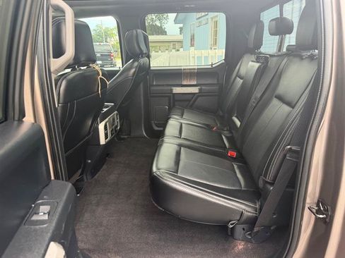 Used 2020 Ford F150 Lariat w/ Equipment Group 502A Luxury AWD/4WD image 20