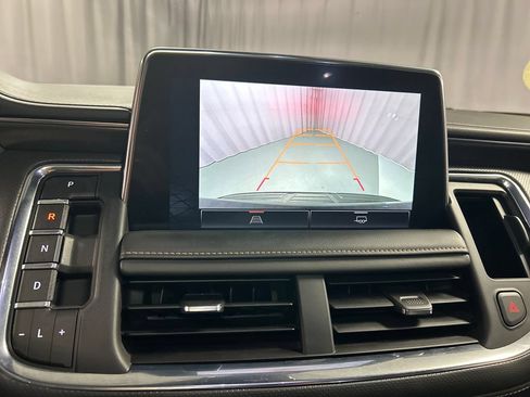 Used 2023 GMC Yukon AT4 AWD/4WD image 18