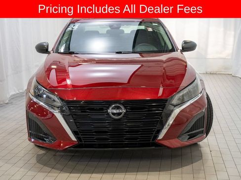 Certified 2024 Nissan Altima 2.5 SV FWD image 2