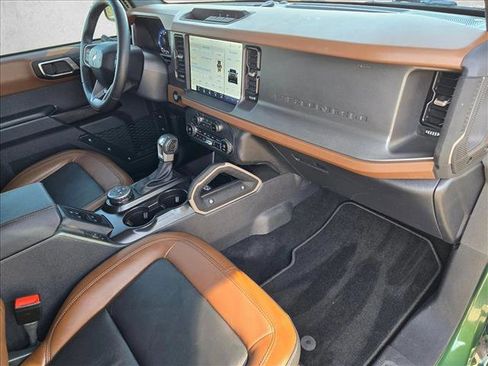 Used 2024 Ford Bronco Outer Banks image 21