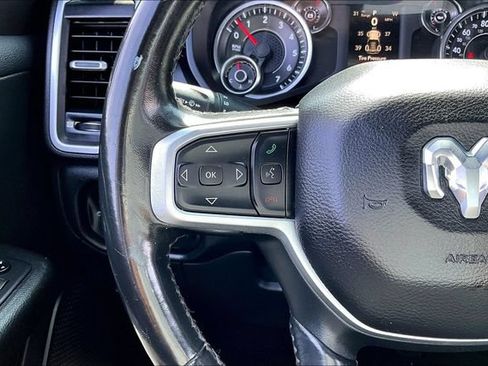 Used 2019 RAM 1500 Big Horn AWD/4WD image 12
