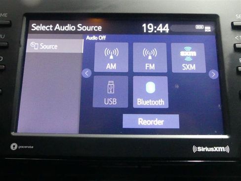 Used 2021 Toyota RAV4 XLE AWD/4WD image 42