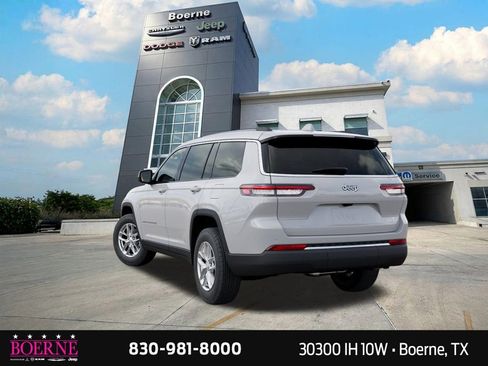 New 2026 Jeep Grand Cherokee L 2WD image 3