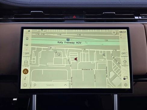 New 2026 Land Rover Range Rover SE image 13