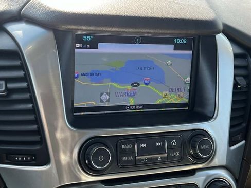 Used 2018 Chevrolet Tahoe Premier AWD/4WD image 26
