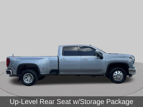 Used 2024 Chevrolet Silverado 3500 LTZ w/ LTZ Plus Package AWD/4WD image 7