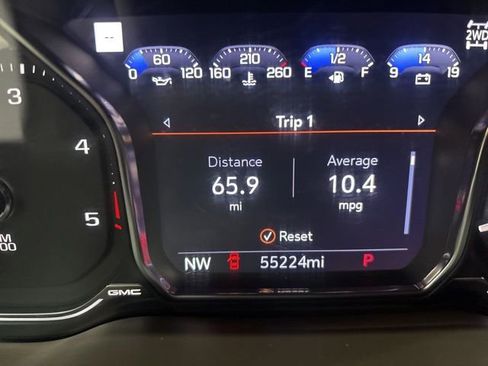 Used 2020 GMC Sierra 2500 Denali AWD/4WD image 21