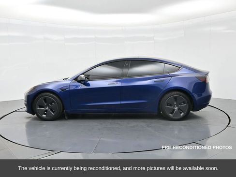 Used 2022 Tesla Model 3 image 10