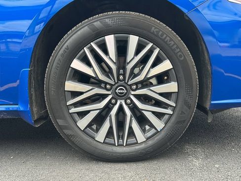Used 2025 Nissan Altima 2.5 SV w/ SV Premium Package AWD/4WD image 31