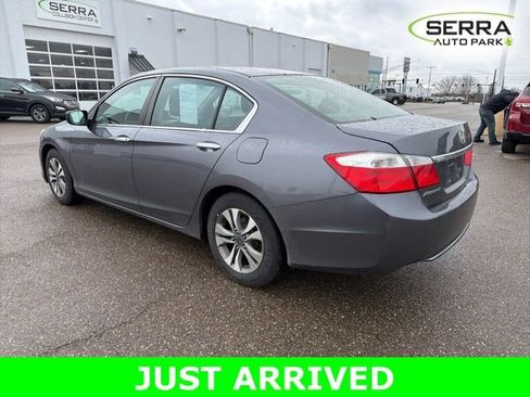 Used 2014 Honda Accord LX image 4