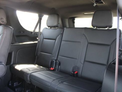 Used 2021 Chevrolet Suburban High Country RWD image 50