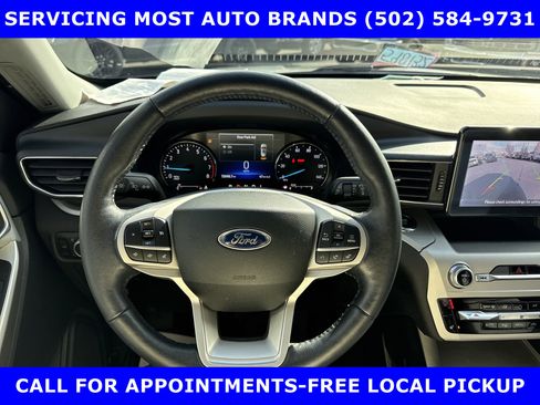 Used 2022 Ford Explorer XLT w/ Equipment Group 202A image 28