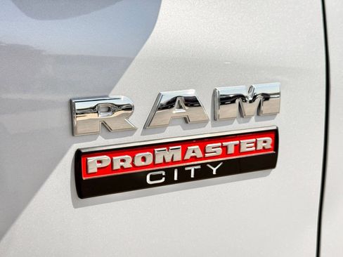Used 2018 RAM ProMaster City SLT image 12
