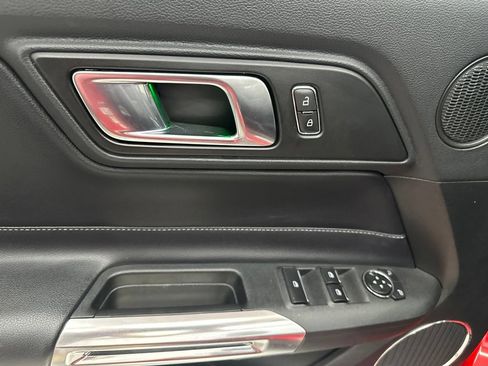 Used 2020 Ford Mustang GT Premium RWD image 18