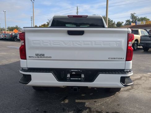 Used 2024 Chevrolet Silverado 1500 Custom RWD image 5