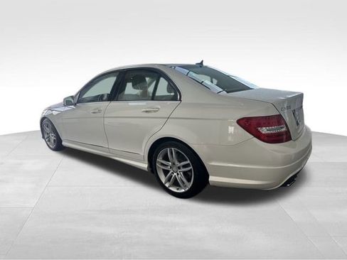 Used 2013 Mercedes-Benz C 300 4MATIC Sedan image 9