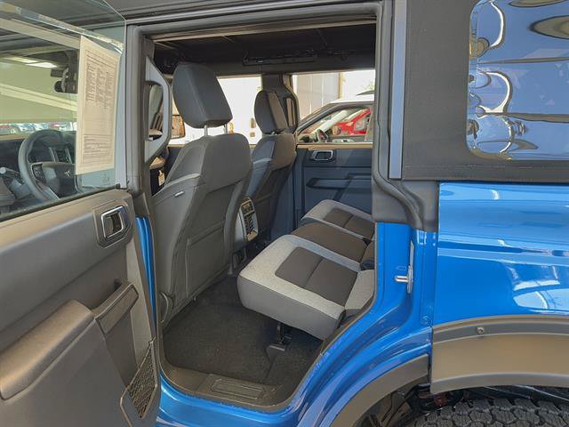 Used 2025 Ford Bronco 4-Door AWD/4WD image 17