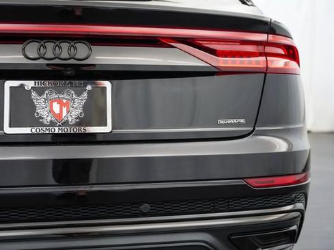 Used 2021 Audi Q8 Premium Plus w/ Premium Plus Package AWD/4WD image 39