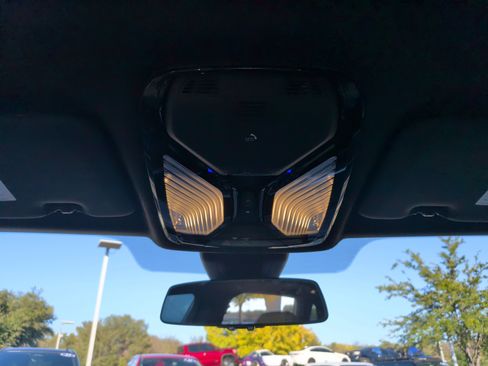 Used 2021 BMW X5 xDrive40i w/ Premium Package image 30