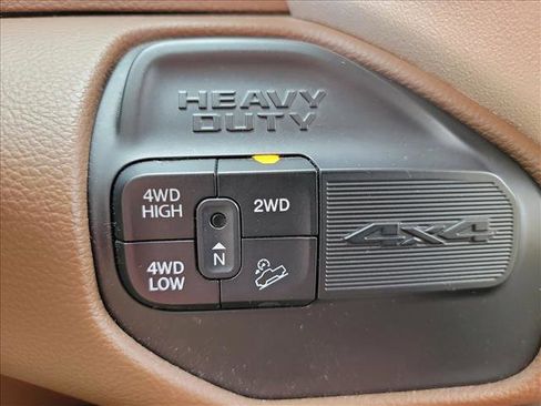 Used 2019 RAM 2500 Laramie image 23