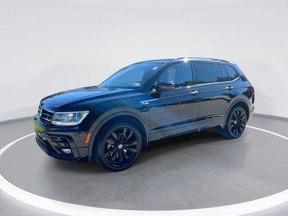 Certified 2021 Volkswagen Tiguan SE R-Line