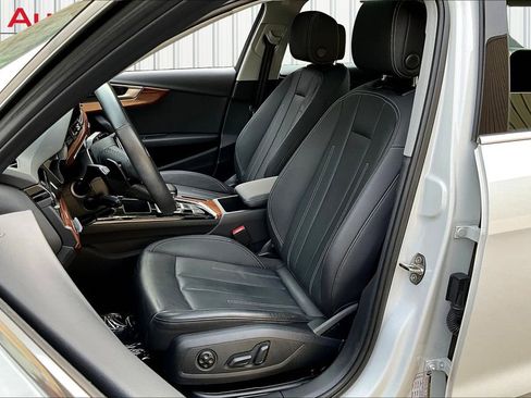 Used 2023 Audi A4 2.0T Premium w/ Convenience Package image 19