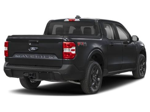 New 2026 Ford Maverick XLT w/ Equipment Group 301A AWD/4WD image 2