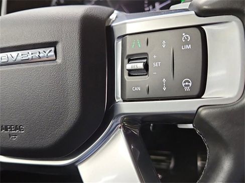 Used 2023 Land Rover Discovery S R-Dynamic image 44