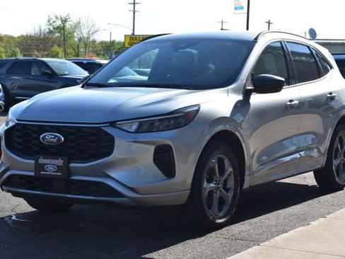 Used 2023 Ford Escape ST-Line AWD/4WD image 13