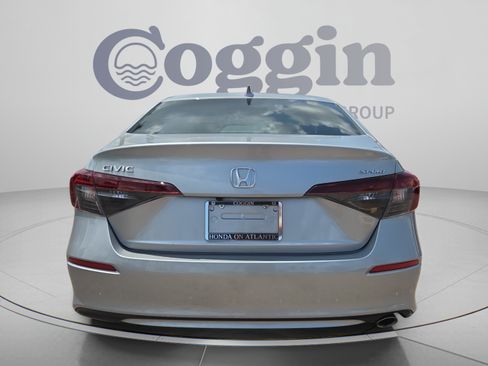 Certified 2025 Honda Civic Sport image 4