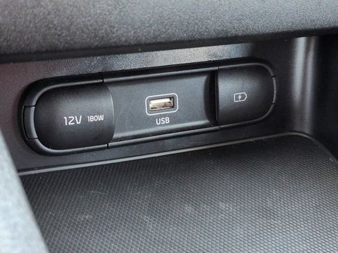Used 2024 Kia Forte LXS FWD image 19