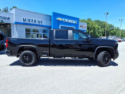 New 2026 Chevrolet Silverado 2500 LT w/ Trail Boss Package AWD/4WD image 3
