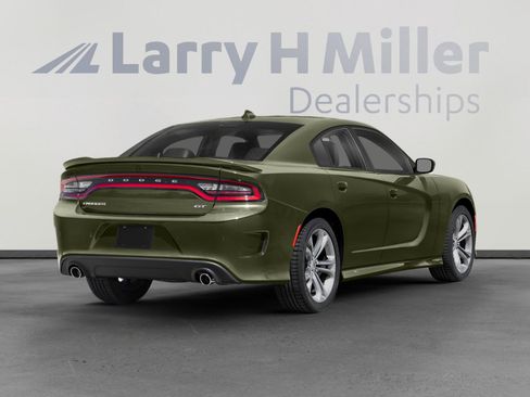 Used 2021 Dodge Charger R/T w/ Blacktop Package RWD image 2