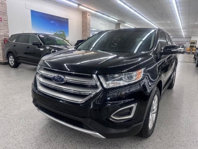 Used 2017 Ford Edge SEL w/ Equipment Group 201A AWD/4WD image 2