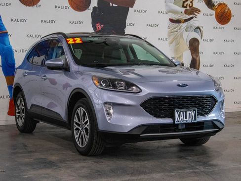 Used 2022 Ford Escape SEL w/ Technology Package image 20