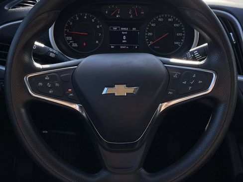 Used 2024 Chevrolet Malibu LT image 12