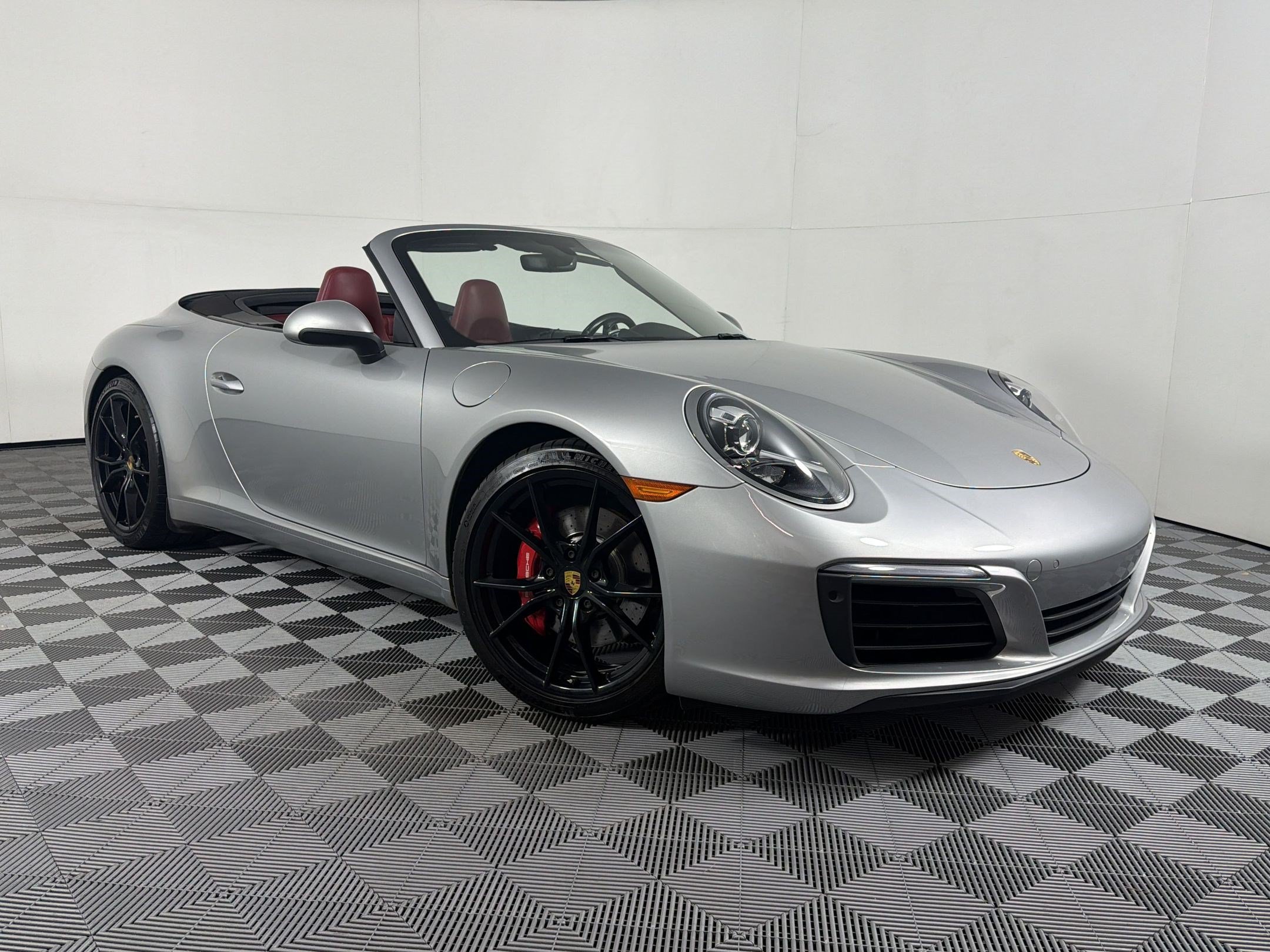 Certified 2019 Porsche 911 Carrera S RWD image 7