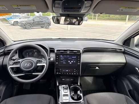 Used 2022 Hyundai Tucson Blue AWD/4WD image 12