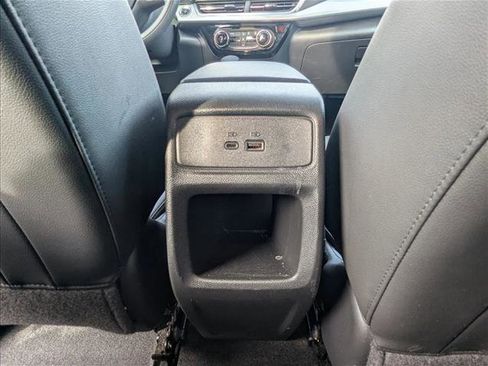 Used 2024 Chevrolet Trax LT image 22