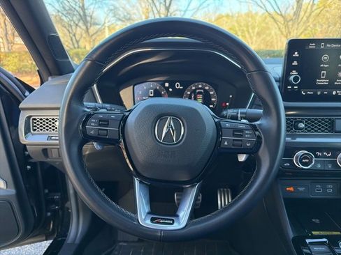 Used 2024 Acura Integra A-Spec image 12