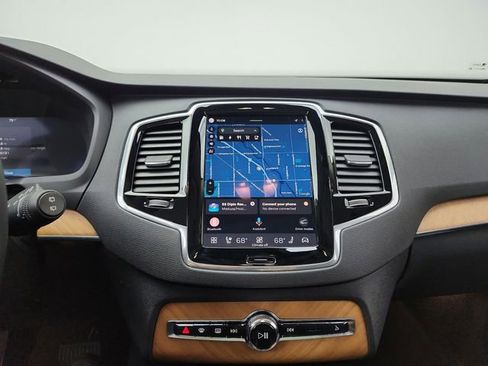 Certified 2025 Volvo XC90 T8 Plus w/ Protection Package Premier AWD/4WD image 21