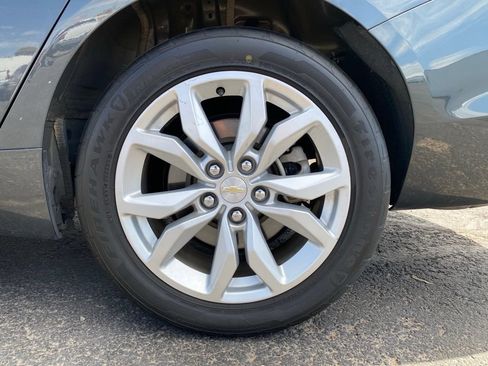 Used 2019 Chevrolet Impala LT w/ LT Convenience Package FWD image 20