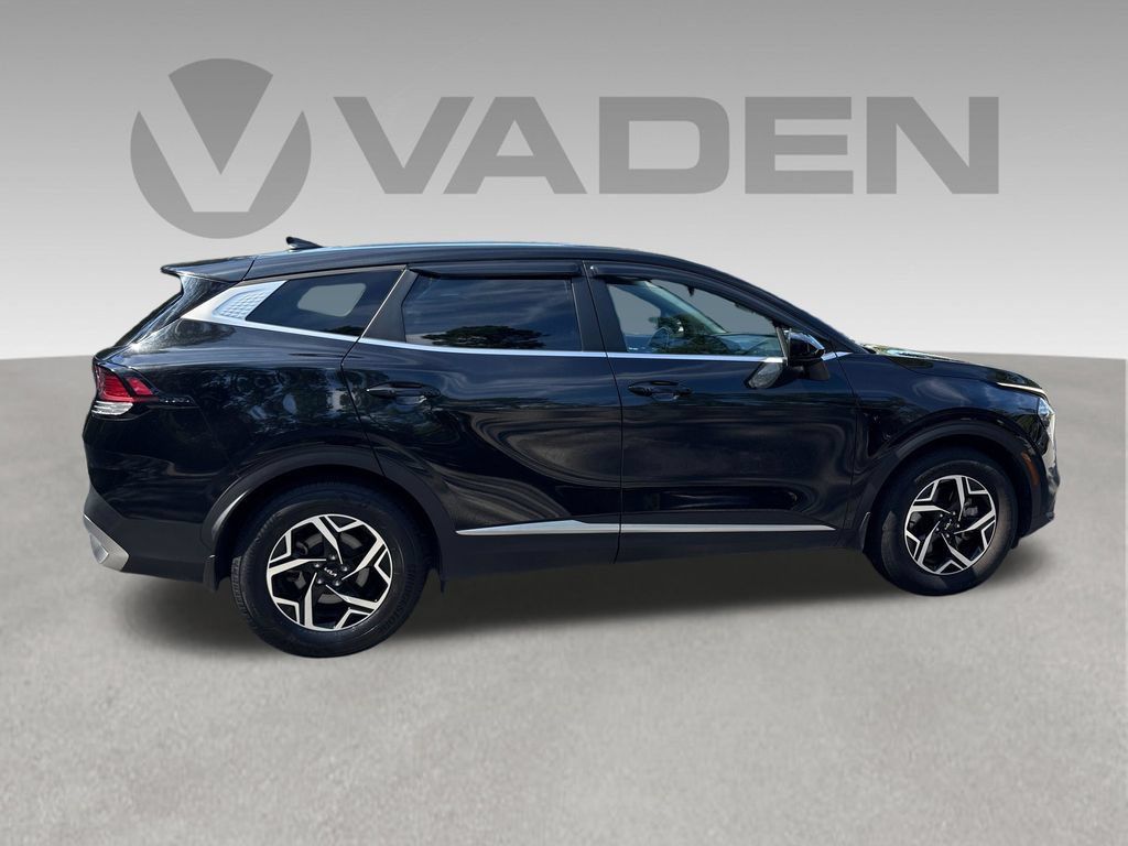 Used 2023 Kia Sportage LX FWD image 21
