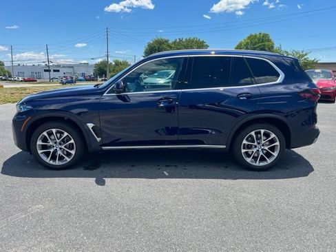 Used 2026 BMW X5 xDrive40i AWD/4WD image 9